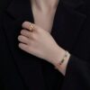 Anillo acero inoxidable twist ajustable