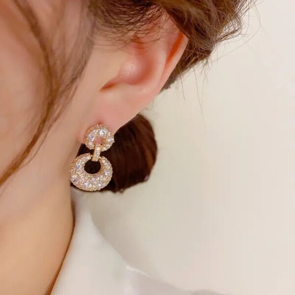 Aritos Fiesta 2 Doble Perfecto Circulo Enchapado en Oro 14k con Piedra