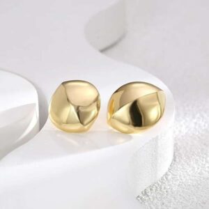 Studs Dorados