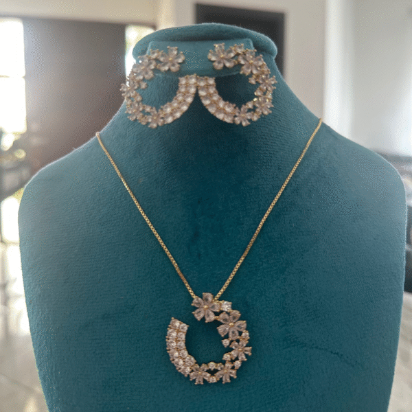 Set Fiesta esplendido Circulo Abierto Enchapado 14k Dorado y Plateado