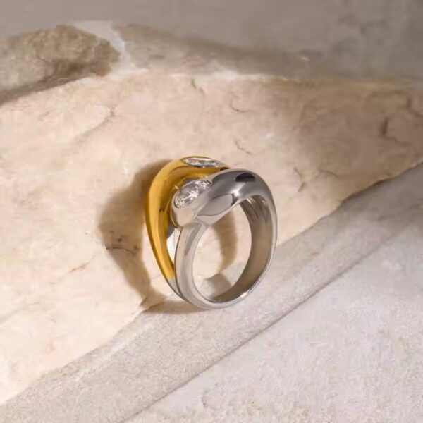 Anillo Armonia Fuego Acero Inoxidable con Enchapado en oro de 18k auténtico