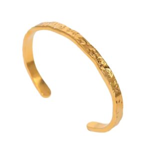 Brazalete Abierto Martillado Acero Inoxidable y enchapado en oro de 18k hermoso