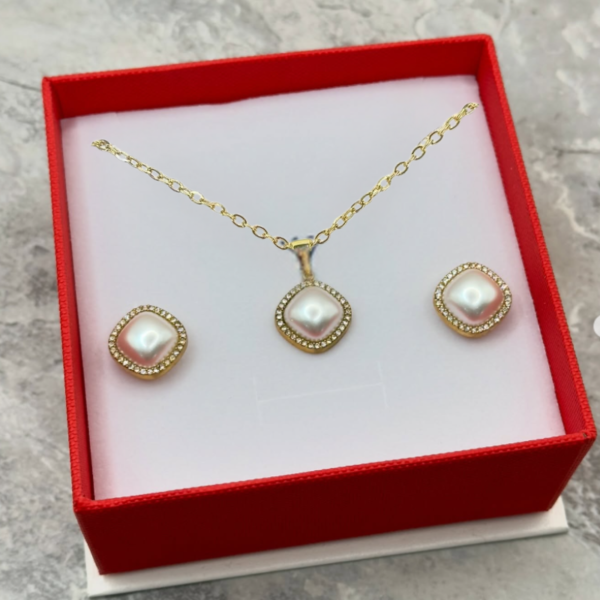 Cadena de Perlas