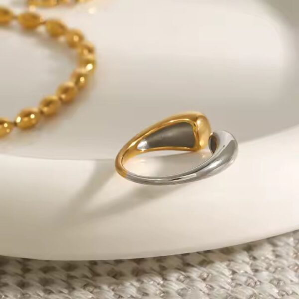 Anillo de oro enchapado 18k de acero inoxidable abertura frontal bicolor impactante