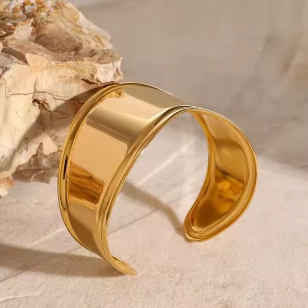 Pulseras de líneas elípticas irregulares geométricas elaboradas de acero inoxidable enchapada oro abierto de 18K fascinante