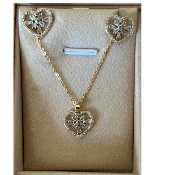 Trebol y Corazon Set laminado luminoso en oro de 18k